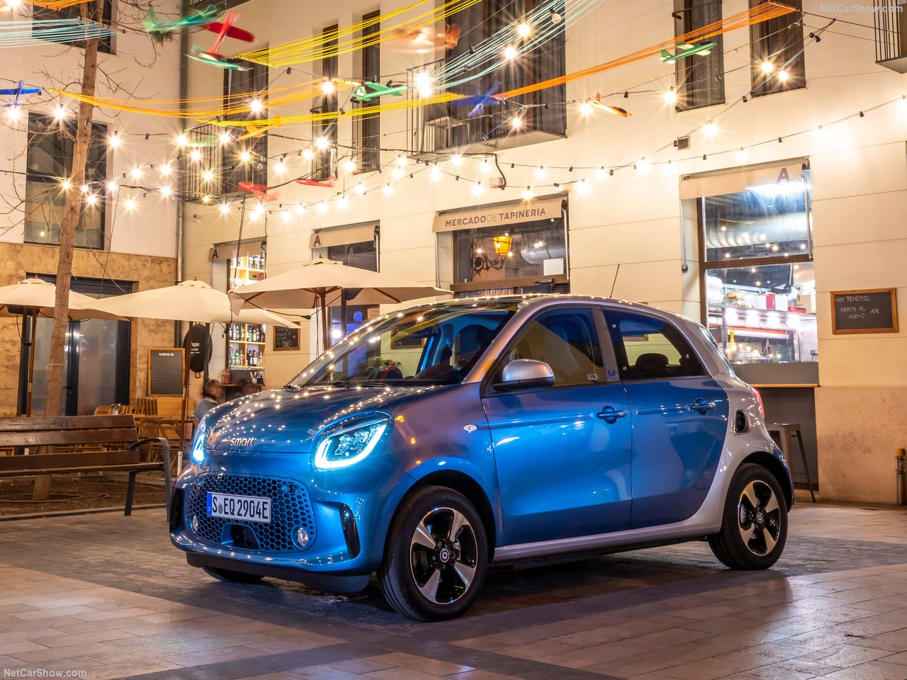 Smart EQ Forfour