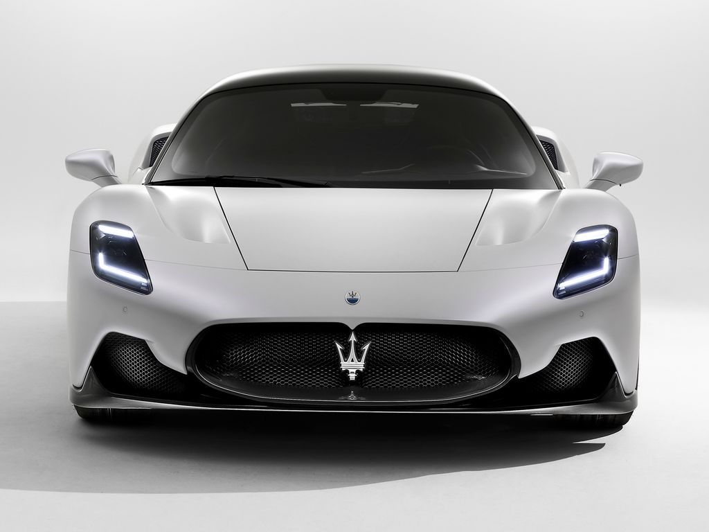 Maserati MC20