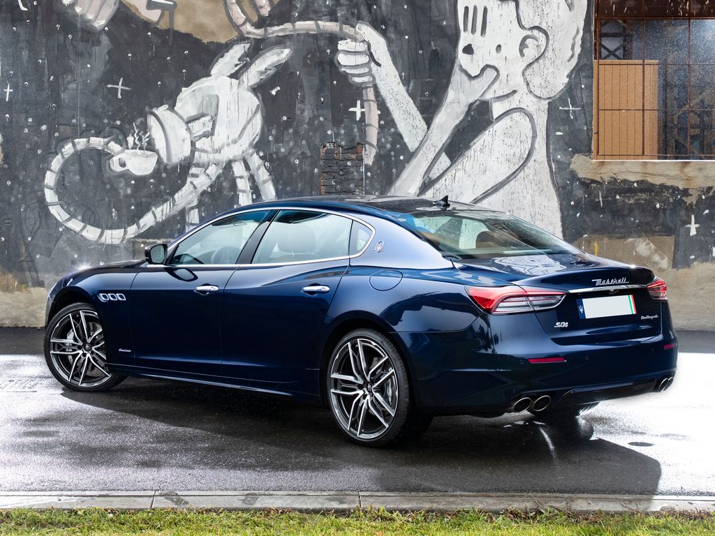 Maserati Quattroporte