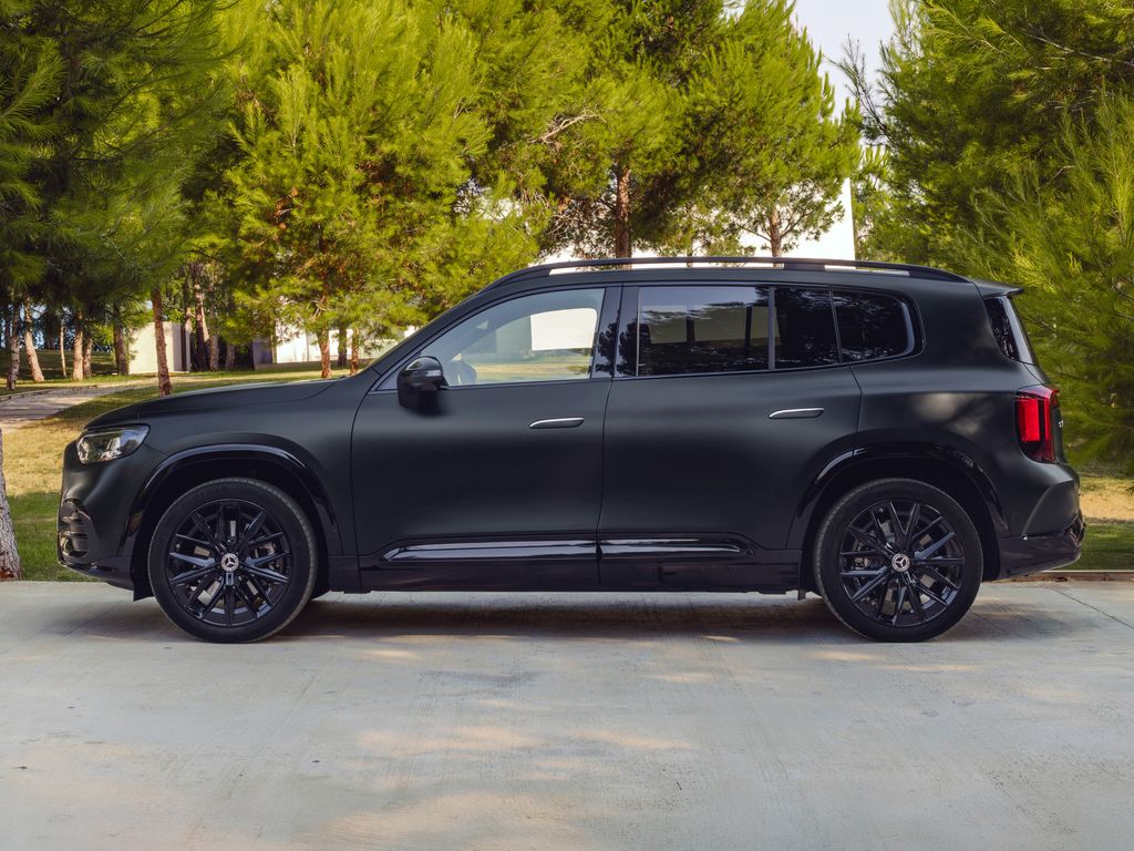 Mercedes-Benz GLB Hybrid