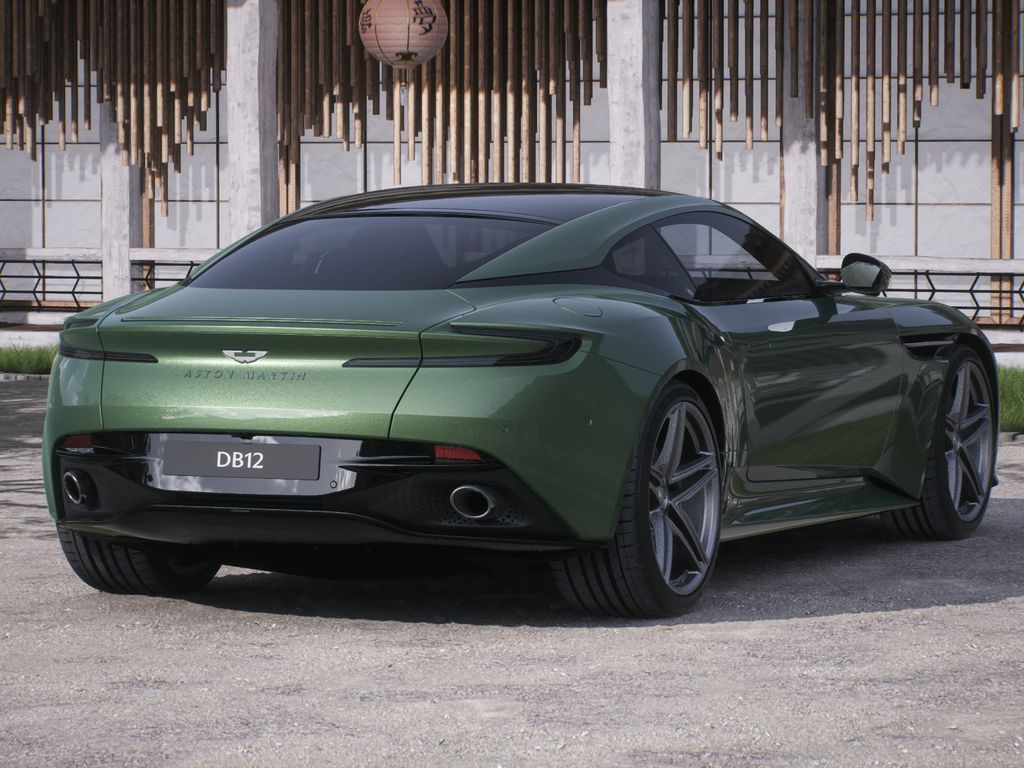 Aston Martin DB12