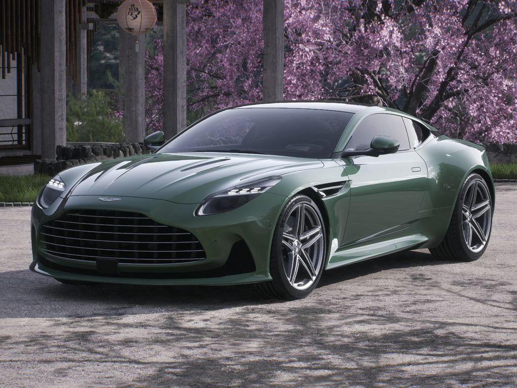 Aston Martin DB12