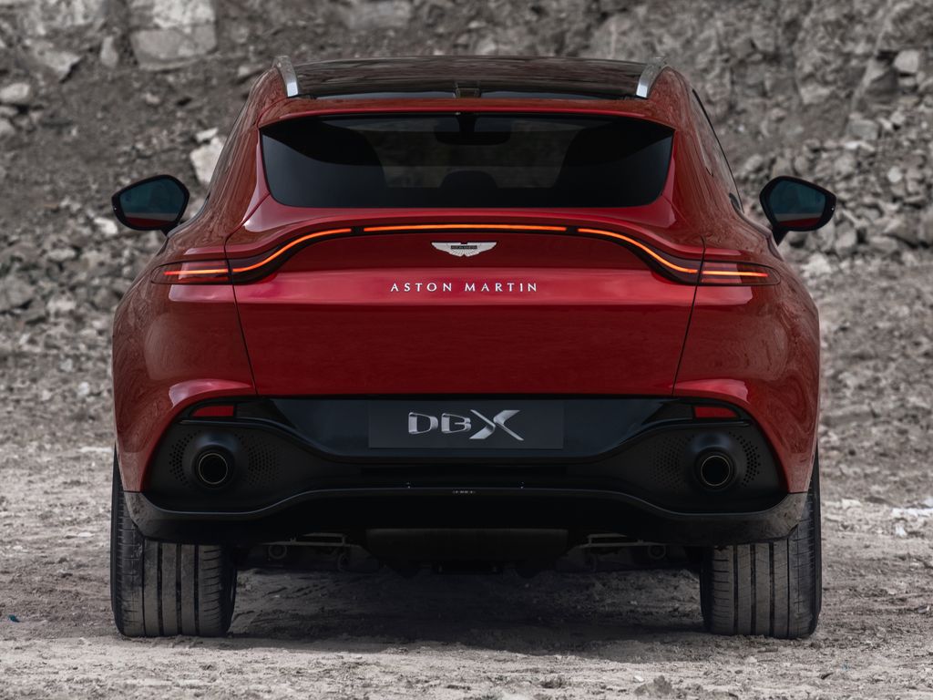 Aston Martin DBX