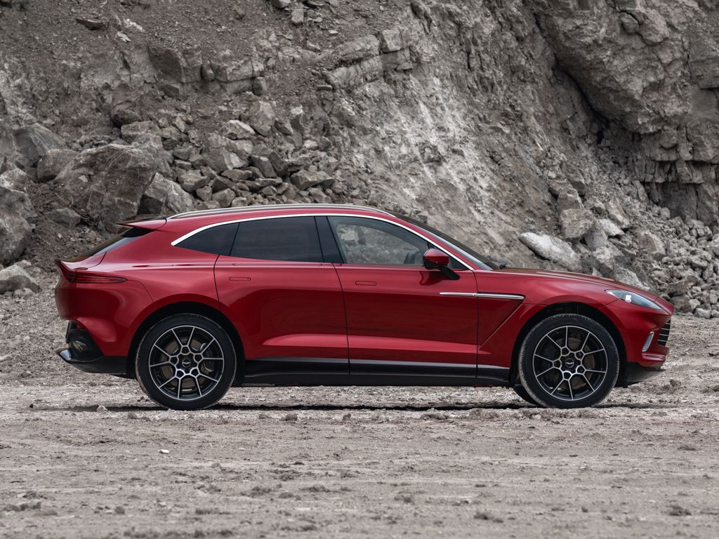 Aston Martin DBX