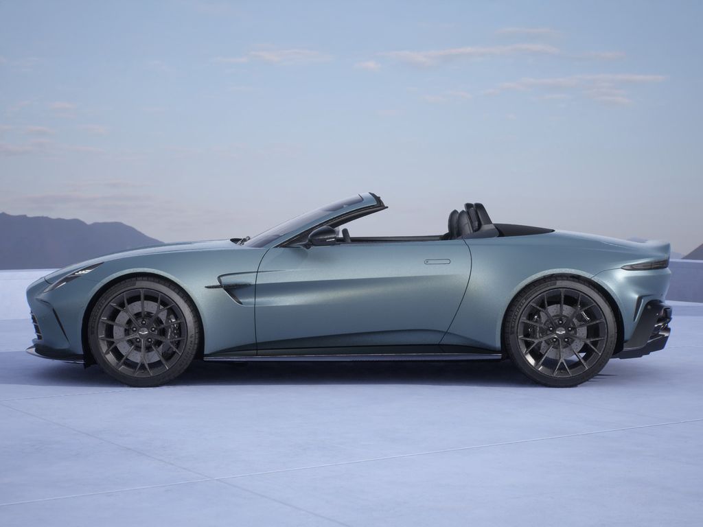 Aston Martin Vantage Roadster