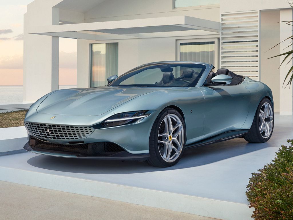 Ferrari Roma Spider