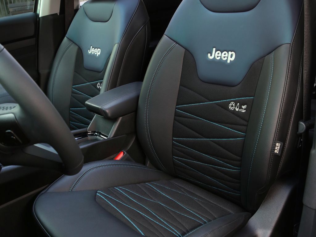 Jeep Compass e-Hybrid