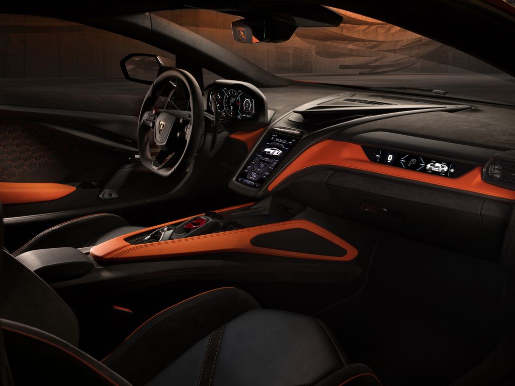Lamborghini Revuelto