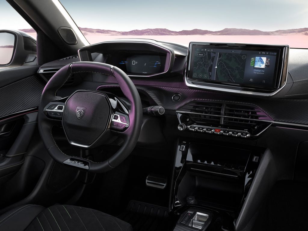 Peugeot E-2008