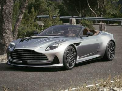 Aston Martin DB12 Volante