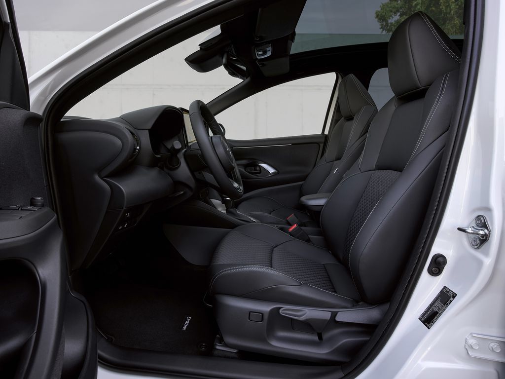 Mazda Nuevo Mazda2 Hybrid