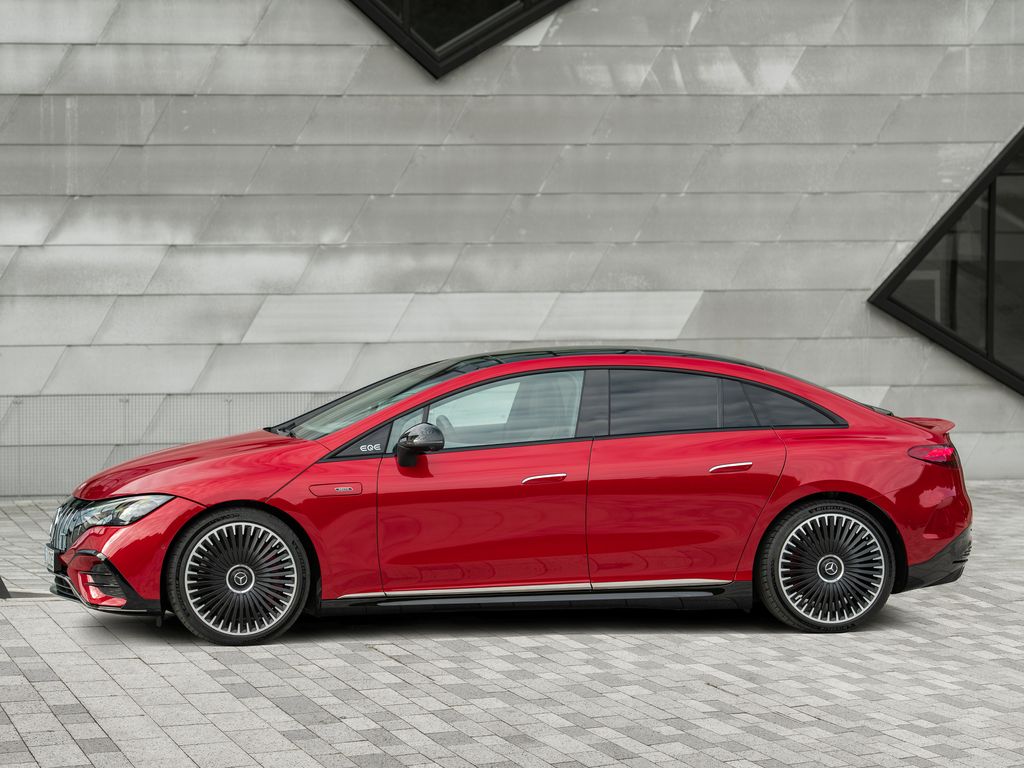 Mercedes-Benz EQE