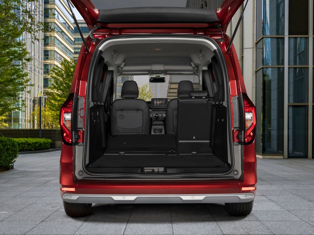 Nissan Nueva Townstar Combi