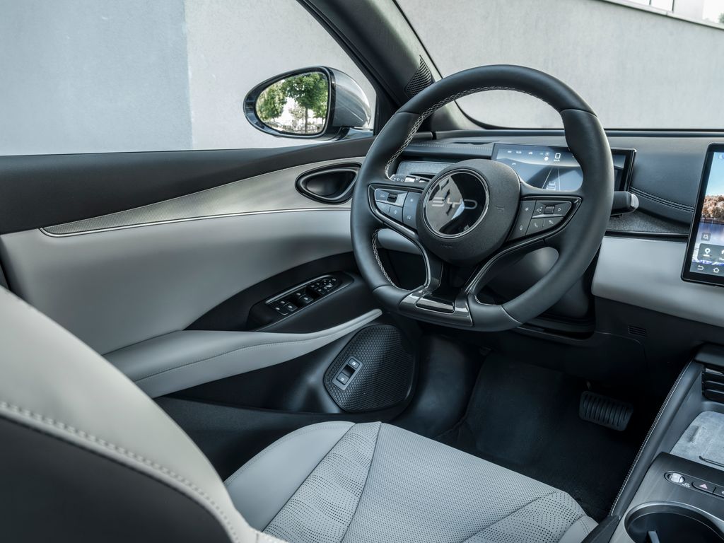 BYD Seal 6 DM-i Touring