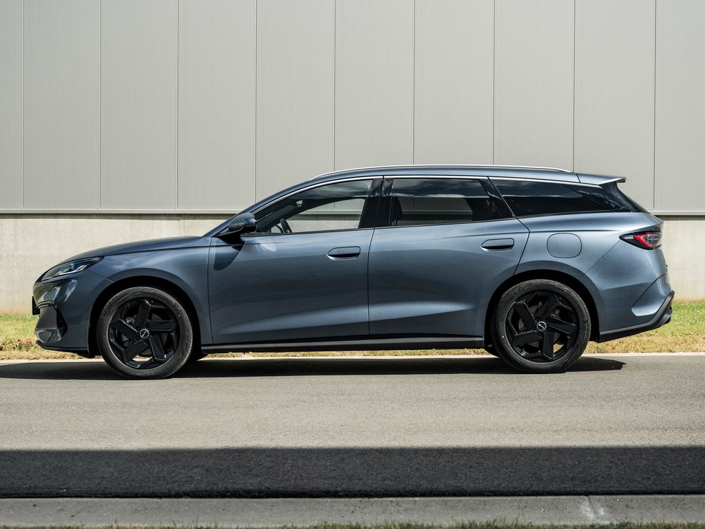 BYD Seal 6 DM-i Touring