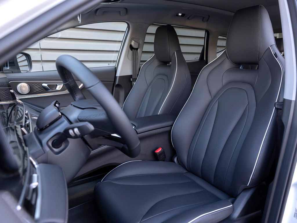 EBRO Nuevo s700 PHEV