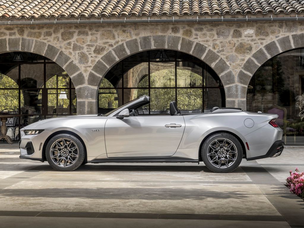 Ford Nuevo Mustang Convertible
