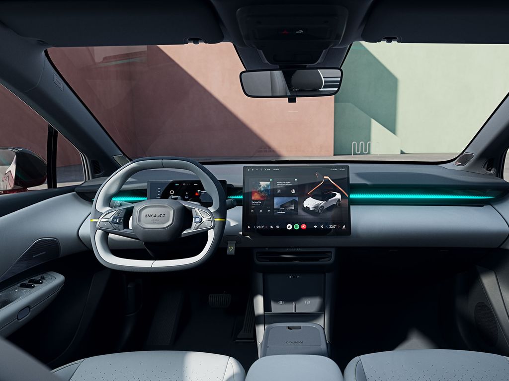 Lynk & Co 02