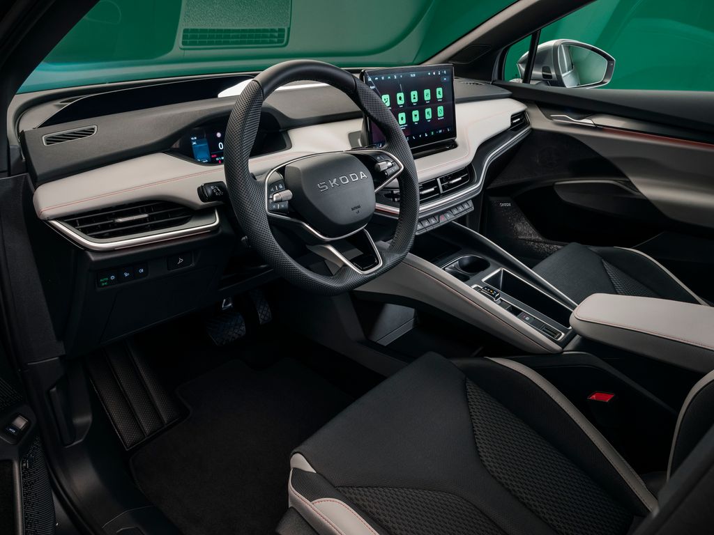 Škoda Nuevo ELROQ