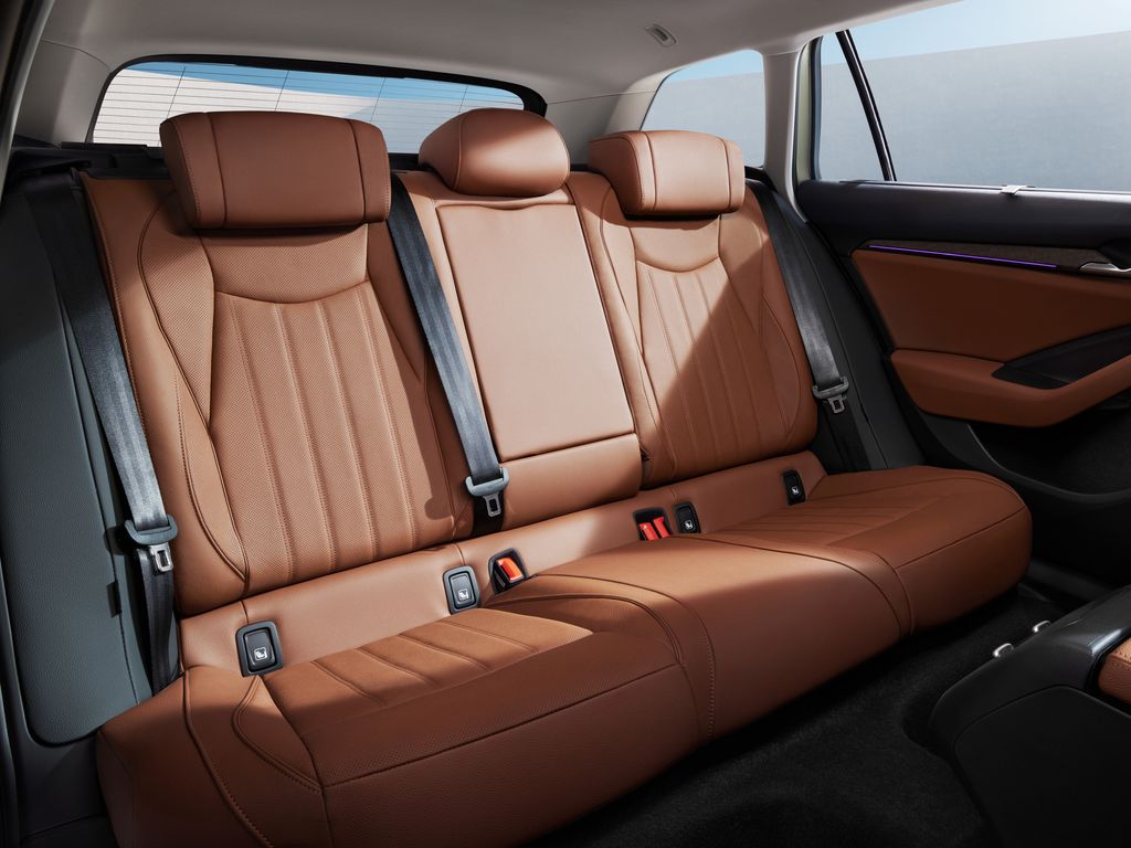 Škoda Nuevo Superb