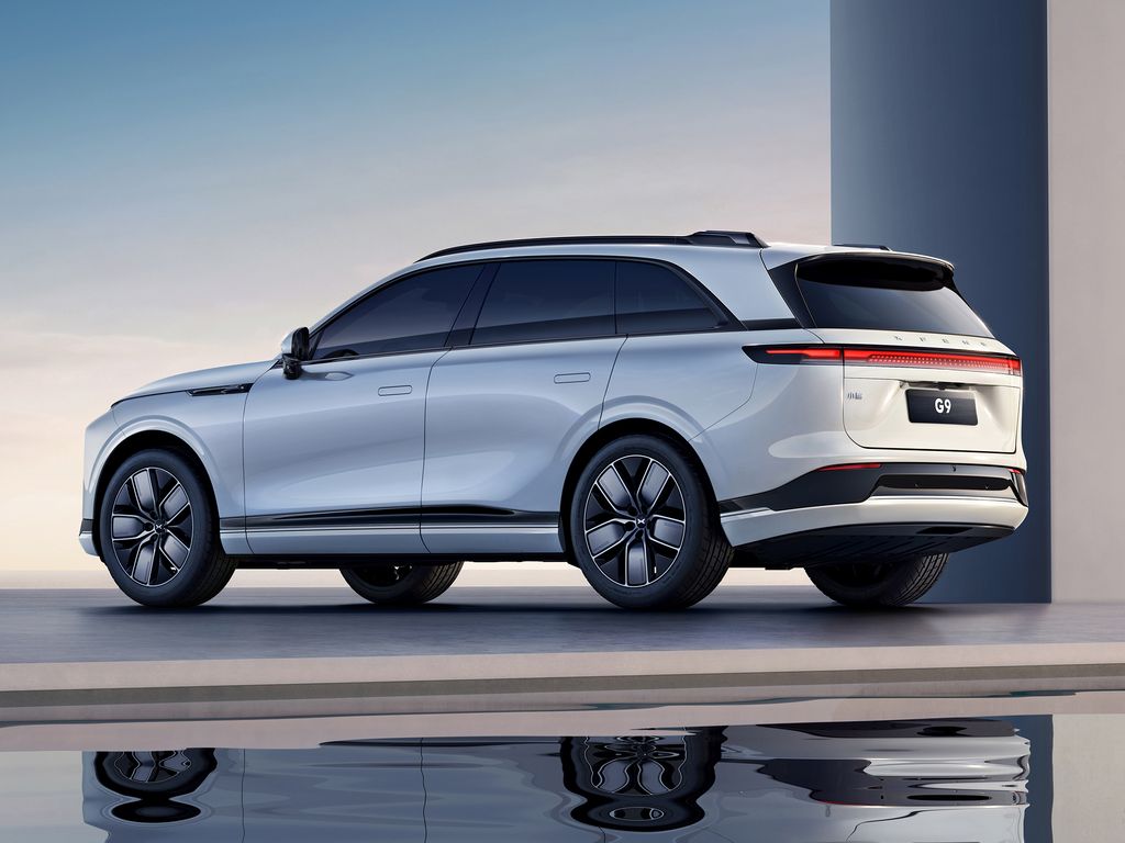 XPENG G9