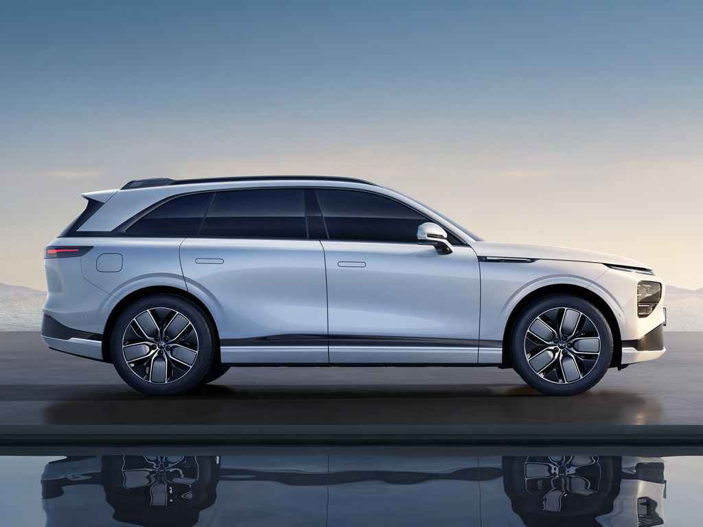 XPENG G9