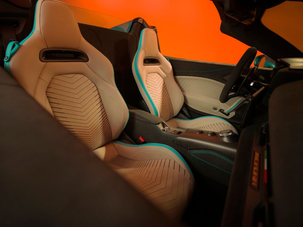 Maserati MCPURA Cielo