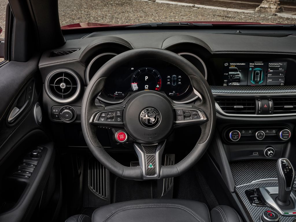 Alfa Romeo Stelvio Quadrifoglio