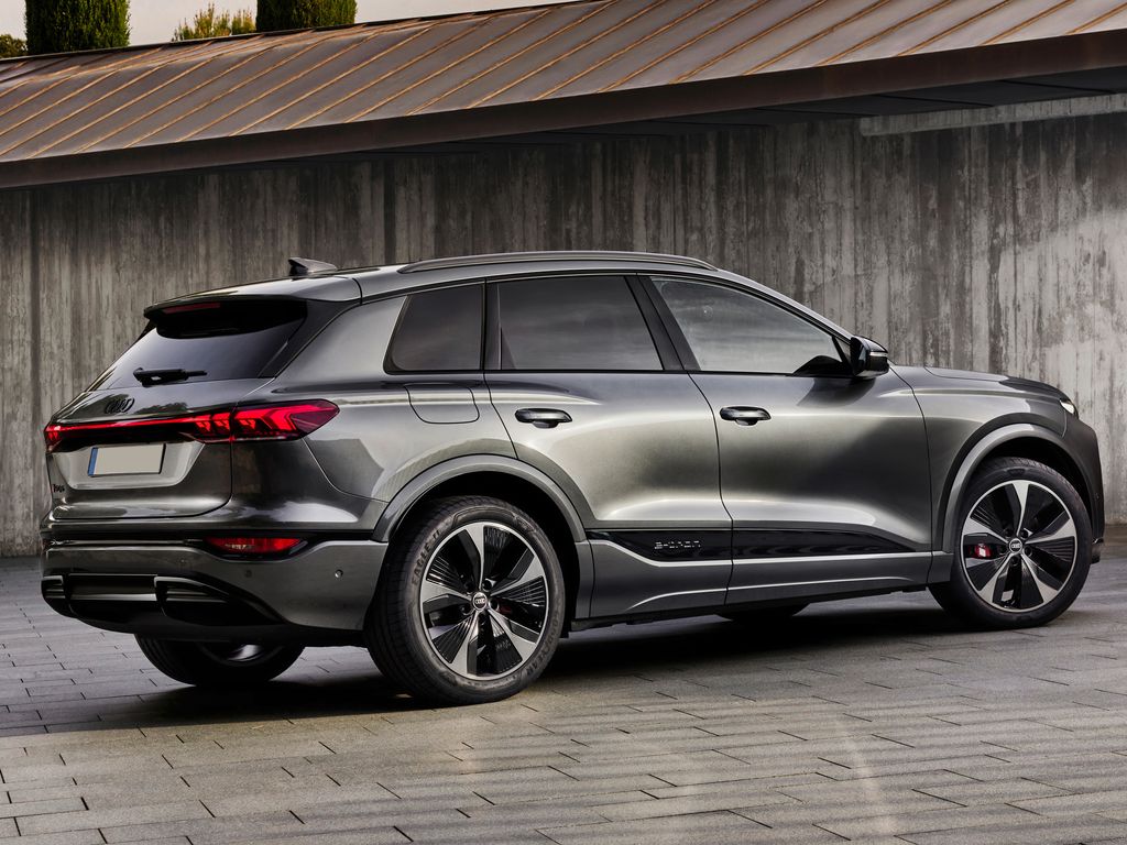 Audi Nouvelle SQ6 e-tron