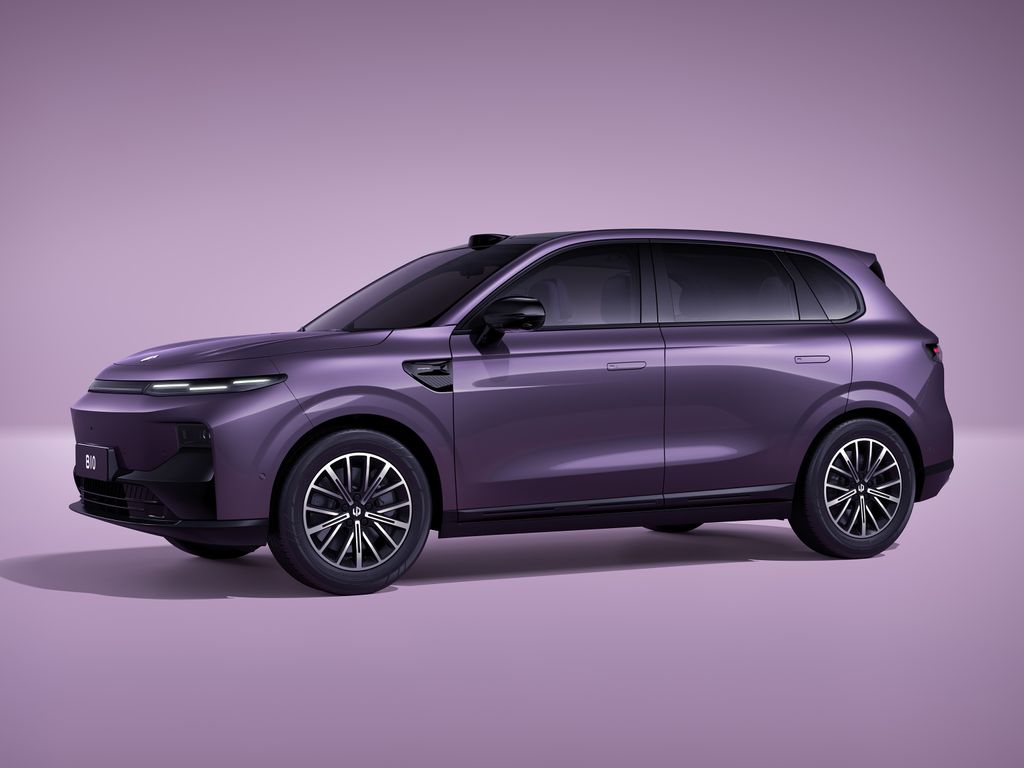 Leapmotor Nouveau B10 New e-Hybrid