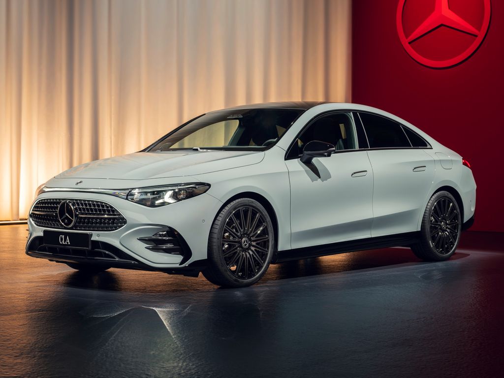 Mercedes-Benz CLA Hybrid