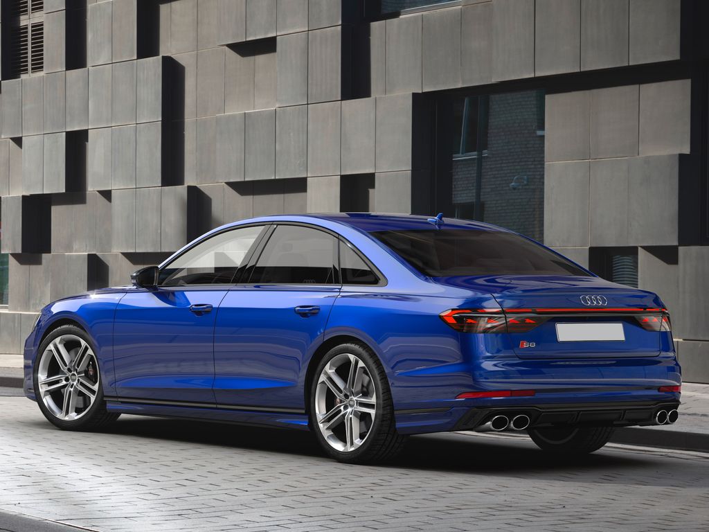 Audi S8