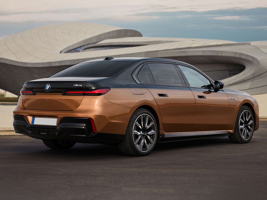 BMW i7 M