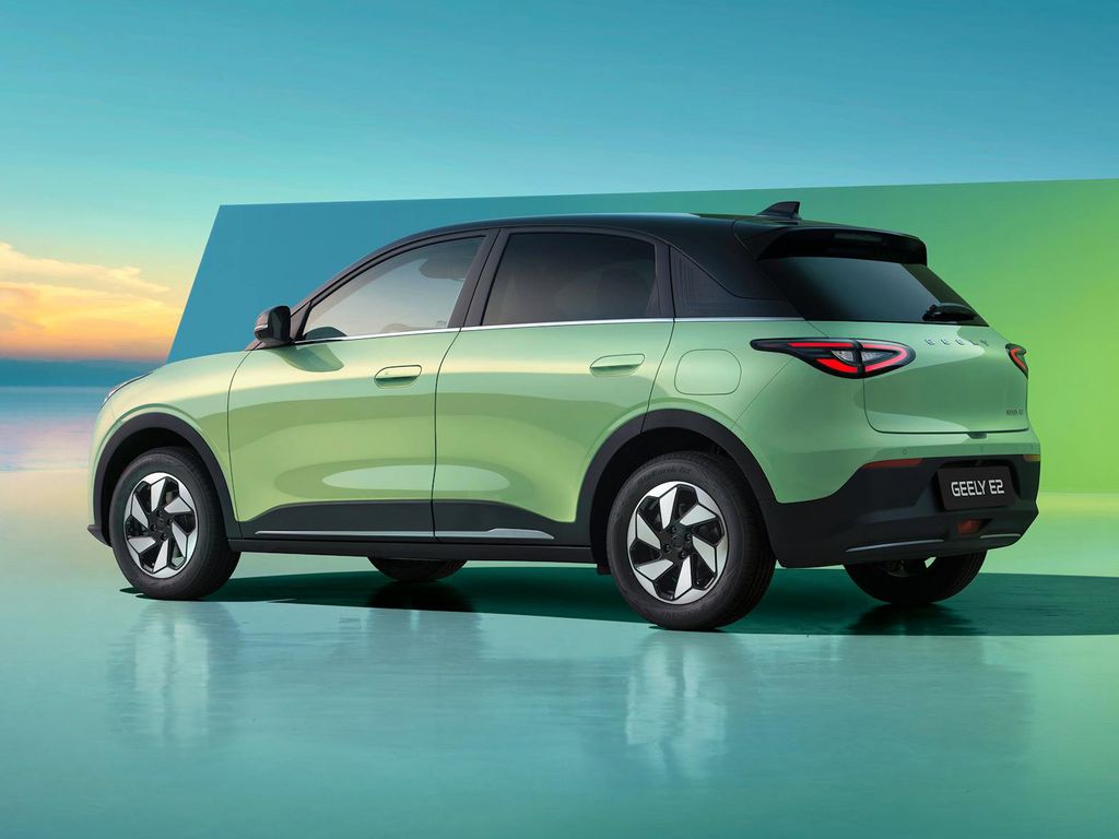 Geely E2