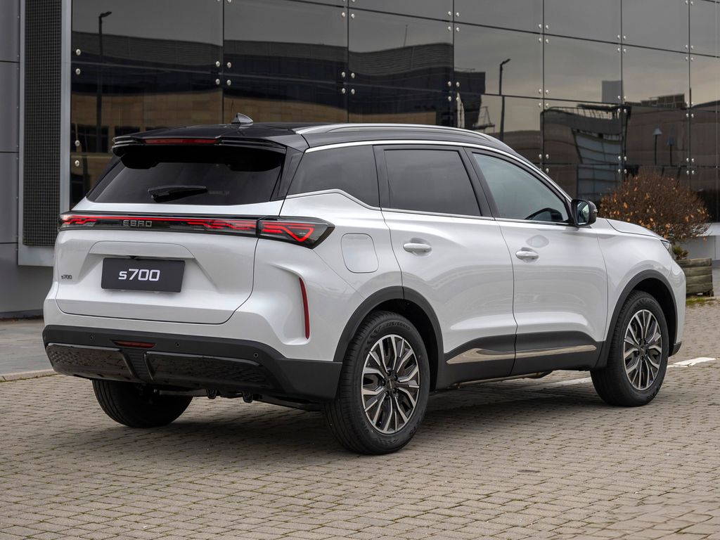 EBRO Nuevo s700 PHEV