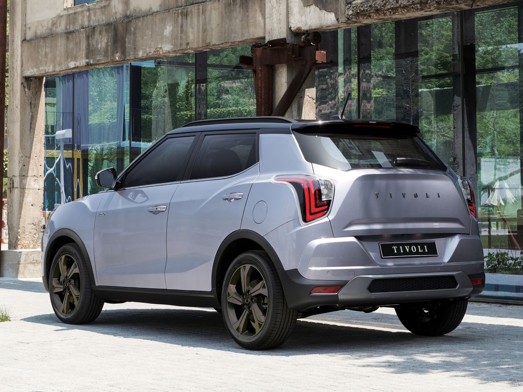 KGM Nuevo Tivoli