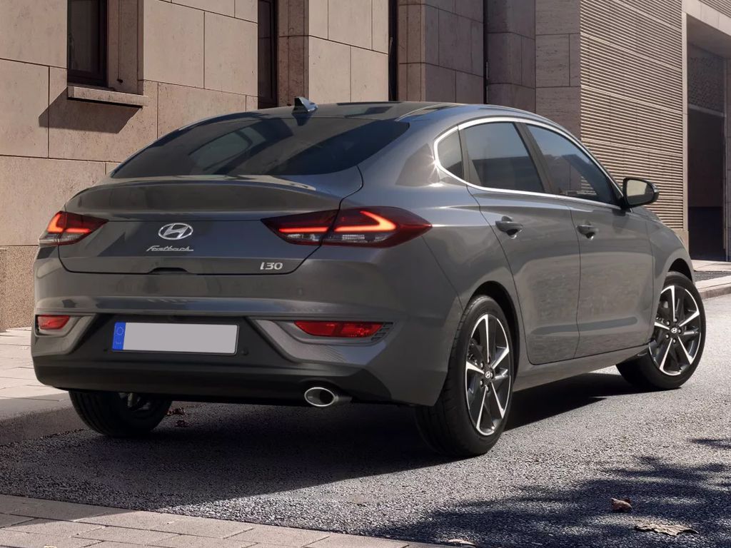 Hyundai Nuevo i30 Fastback