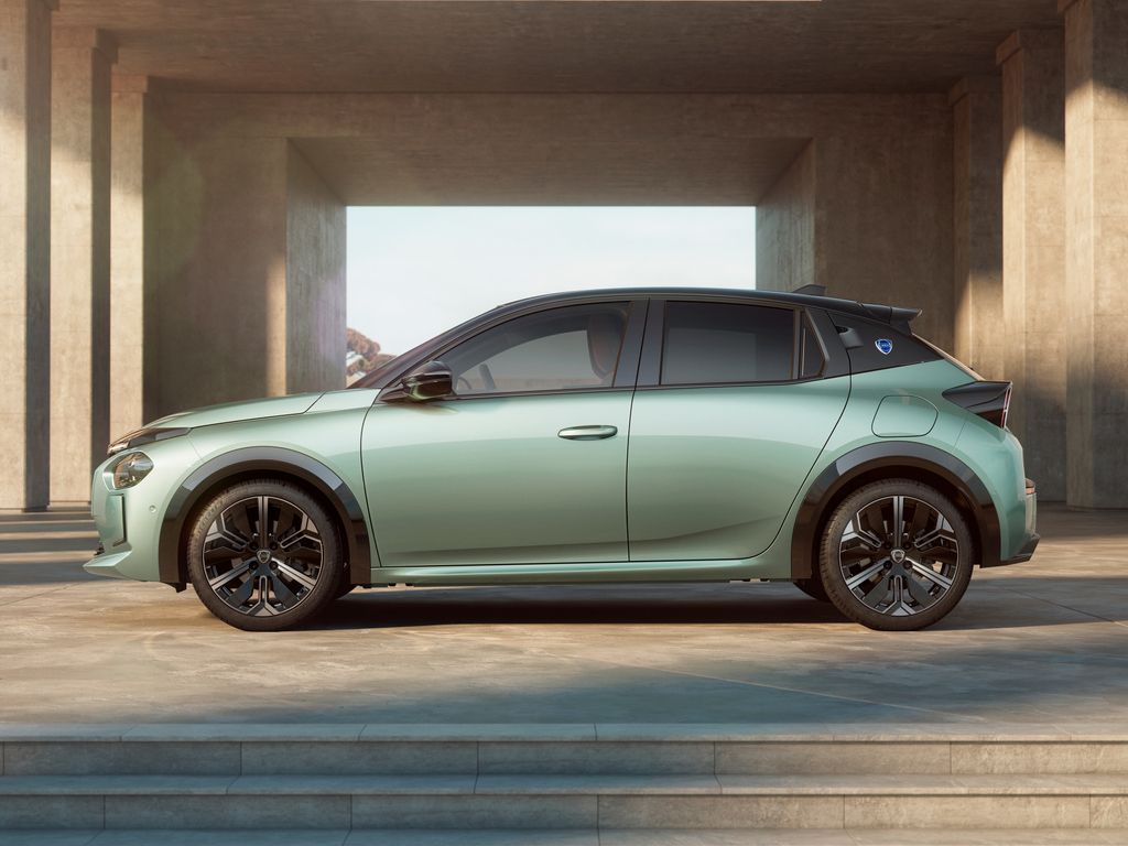 Lancia Ypsilon Elettrica