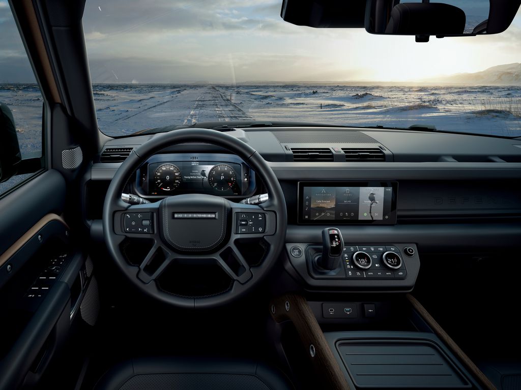 Land Rover Defender 110