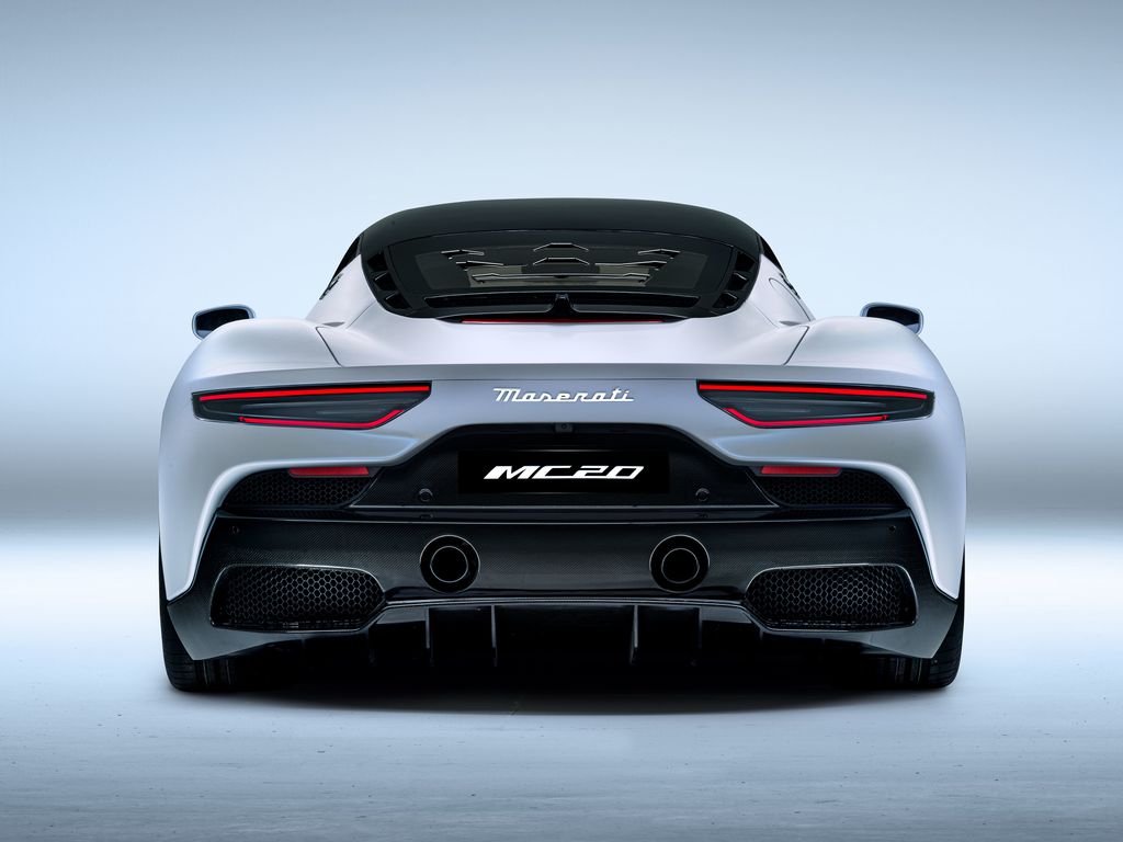 Maserati MC20