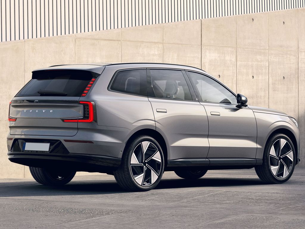 Volvo EX90