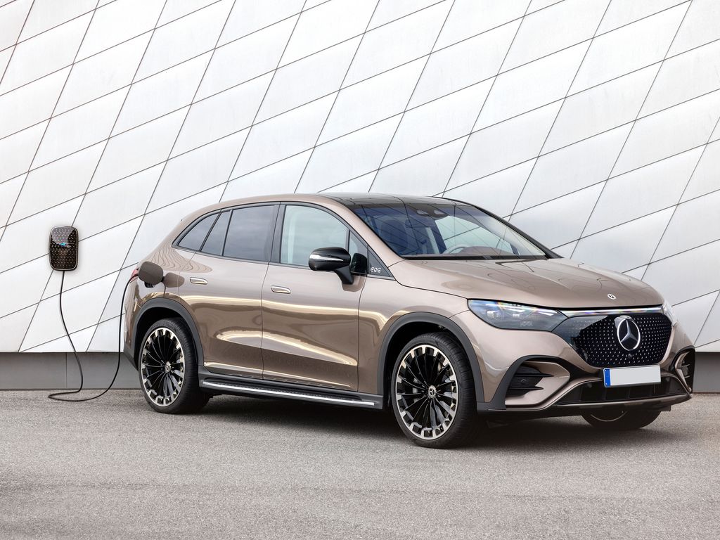 Mercedes-Benz EQE SUV