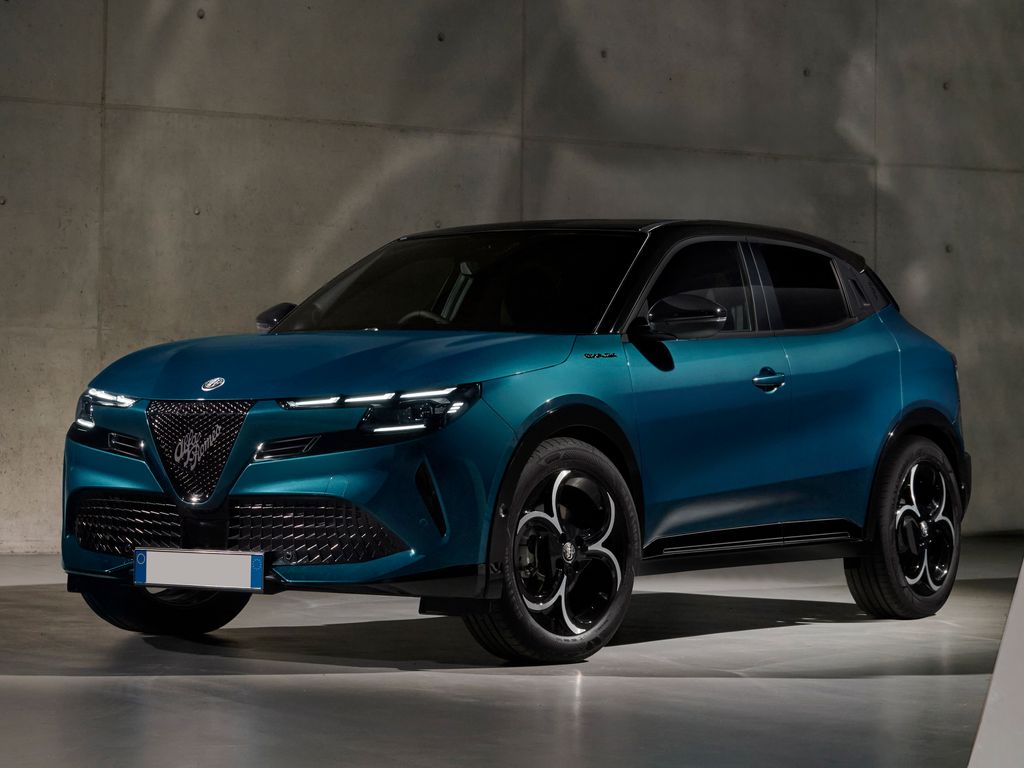 Alfa Romeo Junior Ibrida