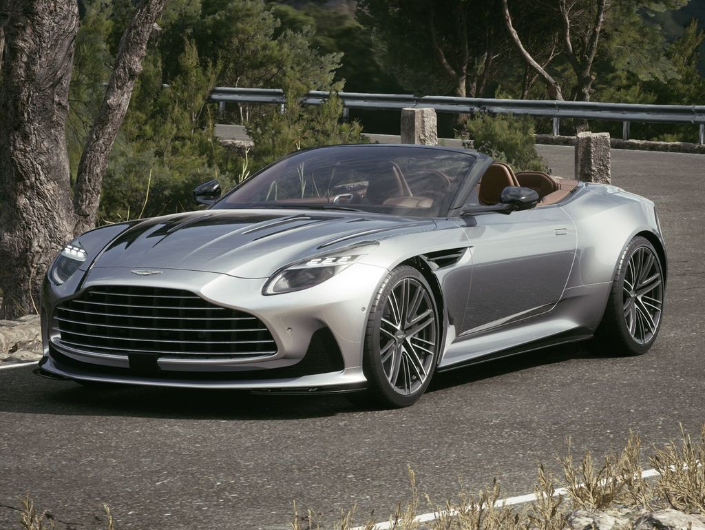 Aston Martin DB12 Volante