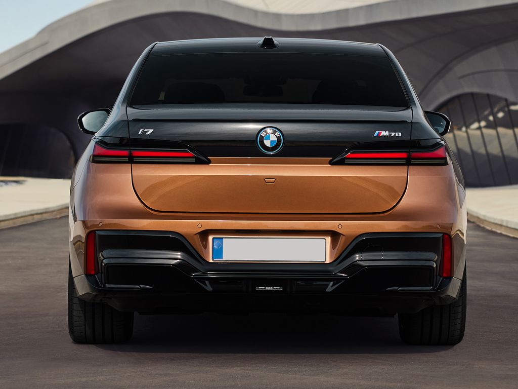 BMW i7 M
