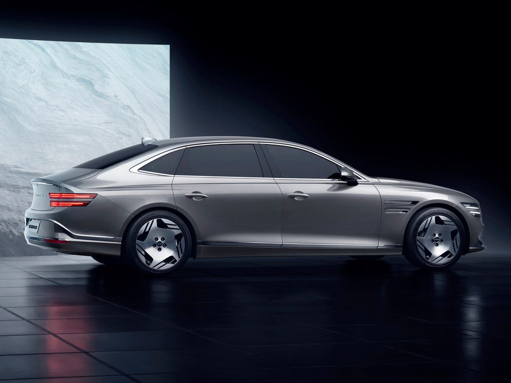 Genesis Electrified G80