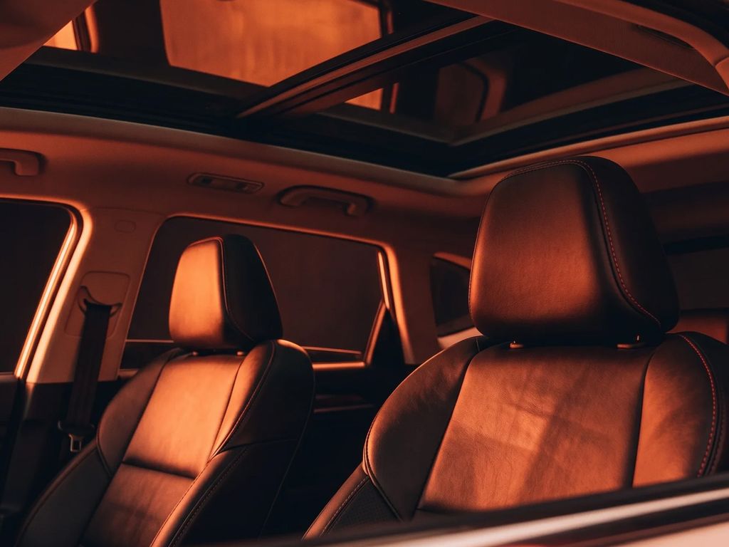 DR AUTOMOBILES DR 5 Stilnovo