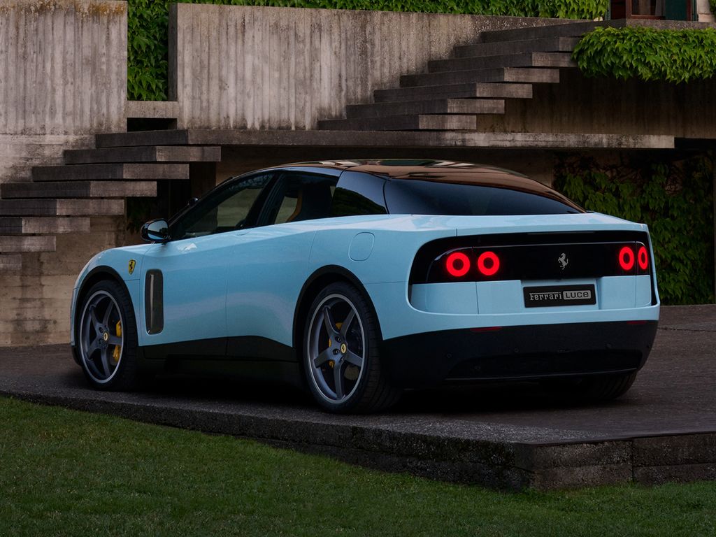 Ferrari Luce