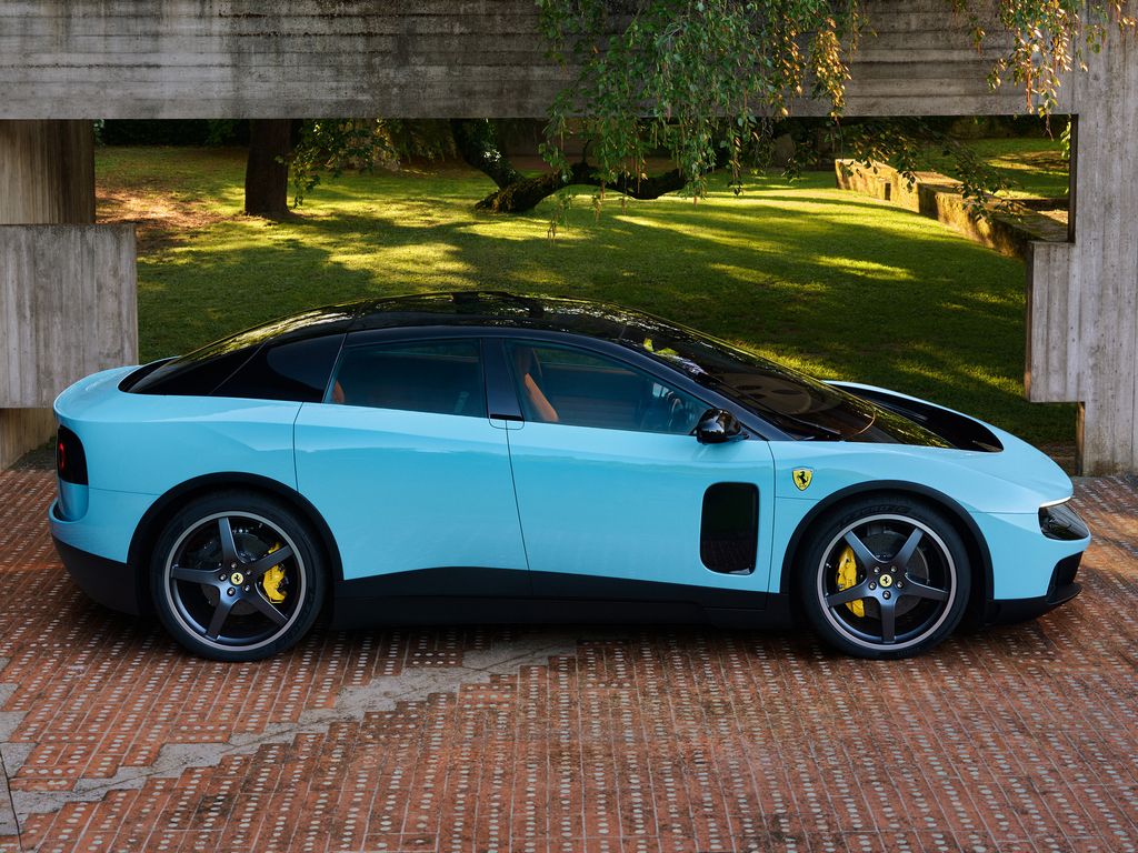 Ferrari Luce