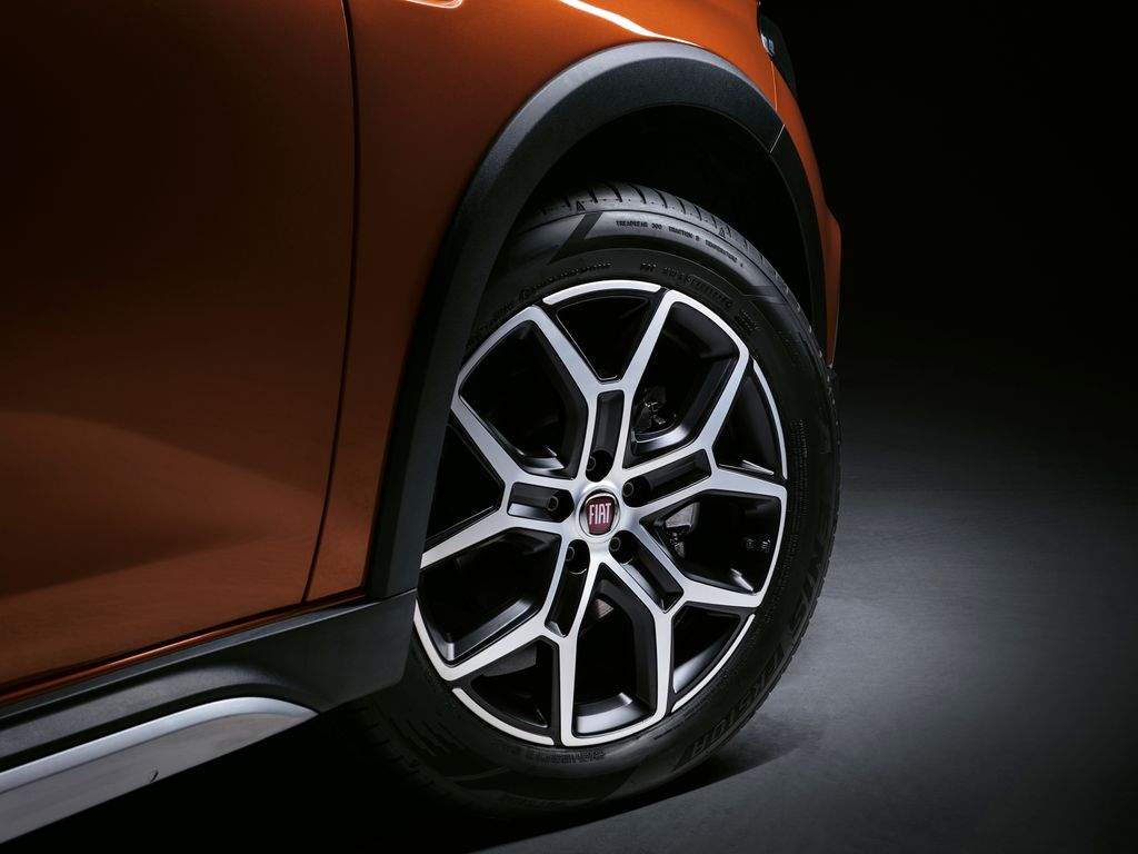 FIAT Tipo Cross